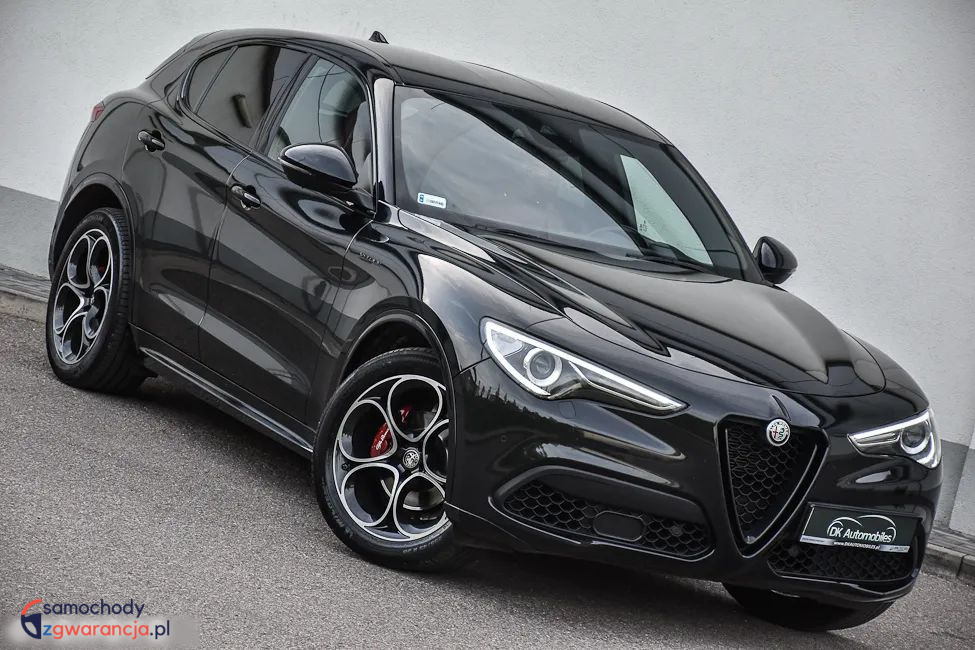 Alfa Romeo Stelvio  | 4X4 (Stały) | Automatyczna | 280 Km | Czarny