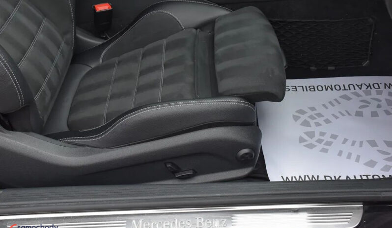 MERCEDES-BENZ Klasa C | RWD (tył) | Automatyczna | 245 KM | Czarny full