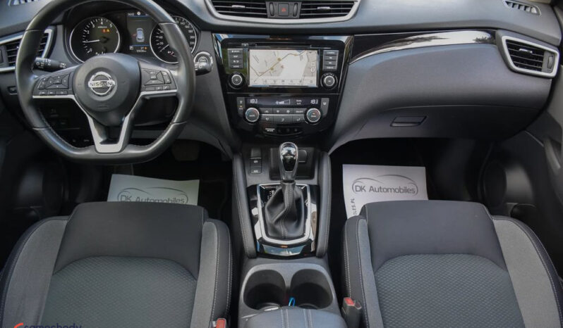 NISSAN Qashqai  | FWD (przód) | Automatyczna | 158 KM | Czarny full