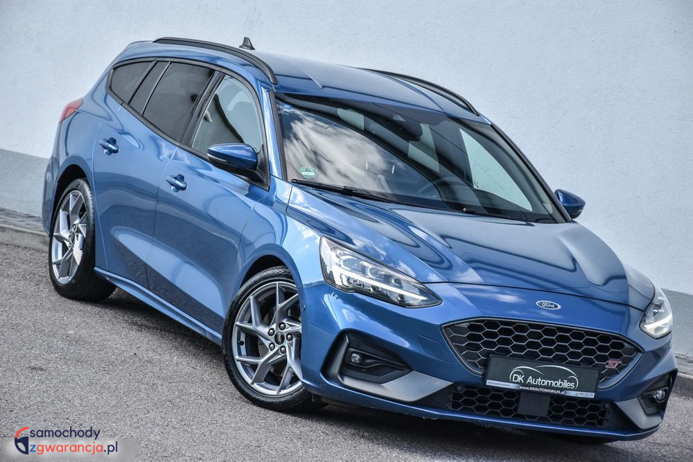 Ford Focus  | Fwd (Przód) | Manualna | 190 Km | Niebieski