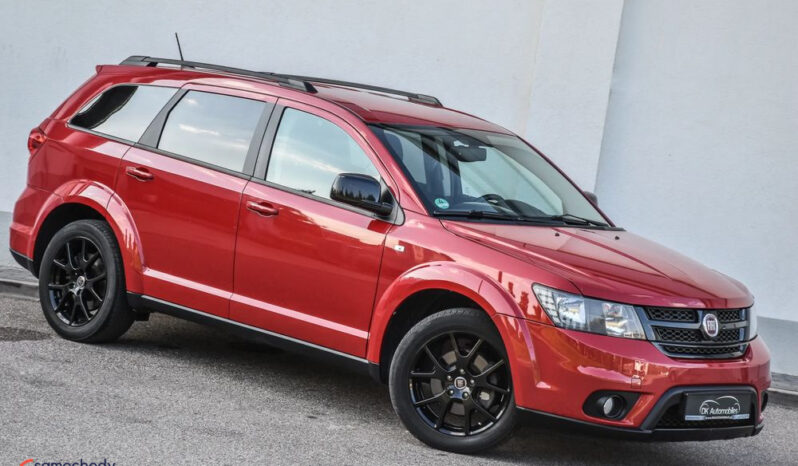 FIAT Freemont  | 4×4 (stały) | Automatyczna | 170 KM | Bordowy full