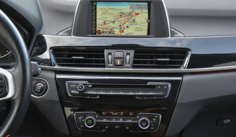 BMW X1  | 4×4 (stały) | Automatyczna | 192 KM | Brązowy full