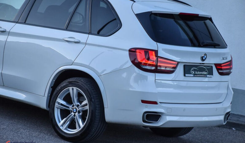 BMW X5  | 4×4 (doł. automatycznie) | Automatyczna | 231 KM | Biały full