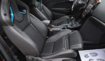 OPEL Astra | FWD (przód) | Manualna | 280 KM | Czarny full