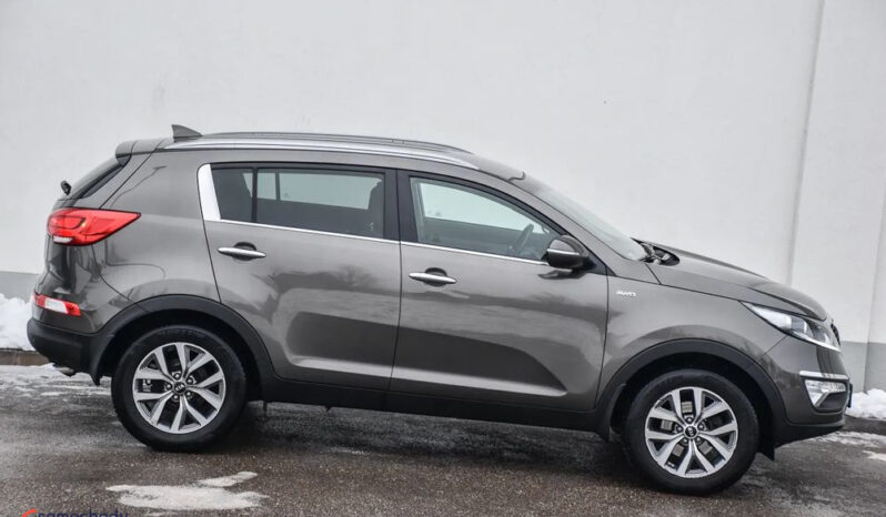KIA Sportage  | 4×4 (doł. automatycznie) | Manualna | 166 KM | Brązowy full