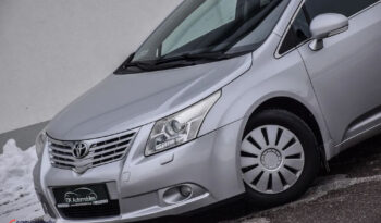 TOYOTA Avensis  | FWD (przód) | Manualna | 126 KM | Srebrny full