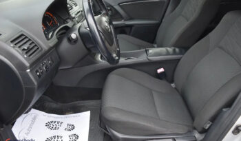 TOYOTA Avensis  | FWD (przód) | Manualna | 126 KM | Srebrny full