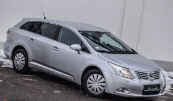 TOYOTA Avensis  | FWD (przód) | Manualna | 126 KM | Srebrny full