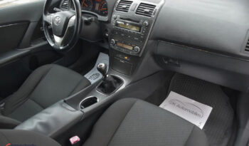 TOYOTA Avensis  | FWD (przód) | Manualna | 126 KM | Srebrny full