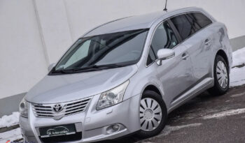 TOYOTA Avensis  | FWD (przód) | Manualna | 126 KM | Srebrny full