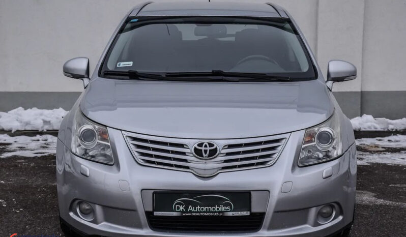 TOYOTA Avensis  | FWD (przód) | Manualna | 126 KM | Srebrny full