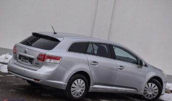 TOYOTA Avensis  | FWD (przód) | Manualna | 126 KM | Srebrny full