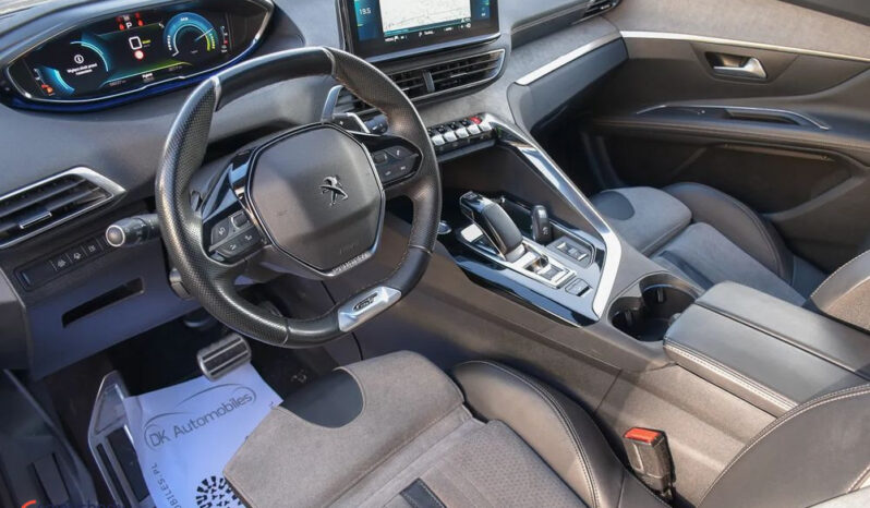 PEUGEOT 3008  | 4×4 (doł. automatycznie) | Automatyczna | 300 KM | Szary full