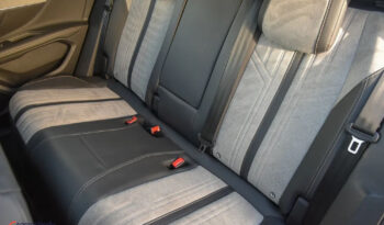PEUGEOT 3008  | 4×4 (doł. automatycznie) | Automatyczna | 300 KM | Szary full