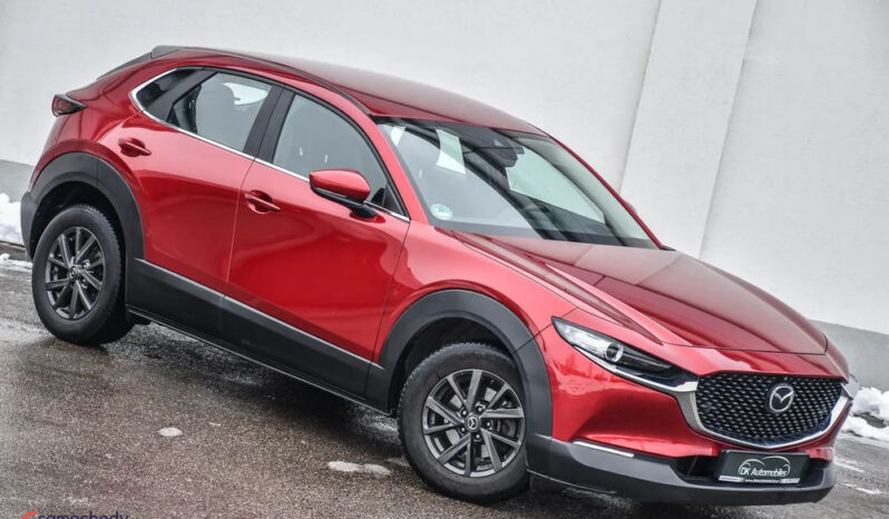 MAZDA CX-30  | FWD (przód) | Automatyczna | 122 KM | Bordowy full