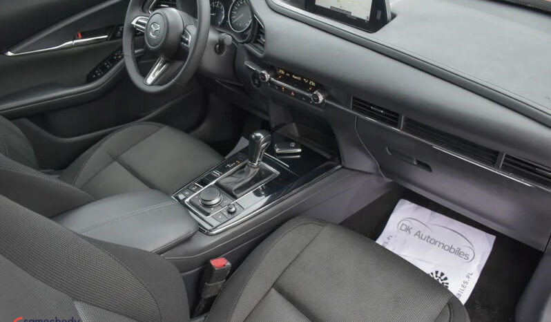 MAZDA CX-30  | FWD (przód) | Automatyczna | 122 KM | Bordowy full