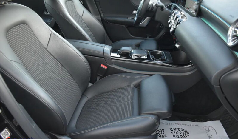 MERCEDES-BENZ Klasa A | FWD (przód) | Automatyczna | 163 KM | Czarny full