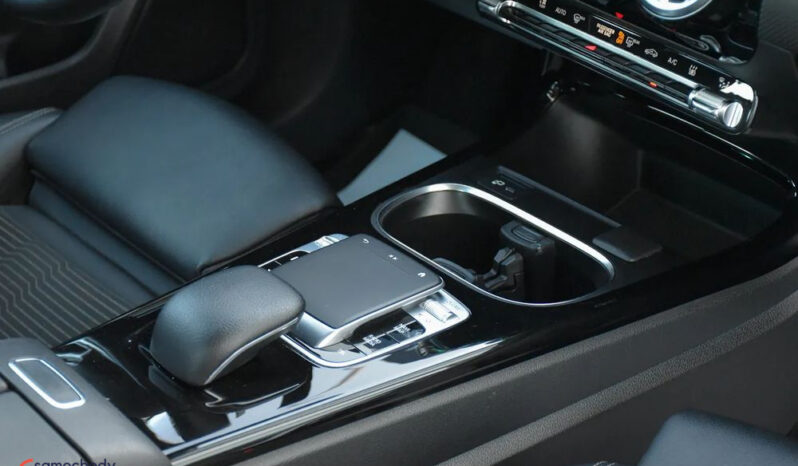 MERCEDES-BENZ Klasa A | FWD (przód) | Automatyczna | 163 KM | Czarny full