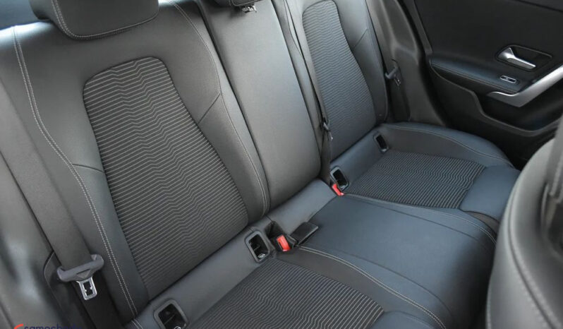 MERCEDES-BENZ Klasa A | FWD (przód) | Automatyczna | 163 KM | Czarny full