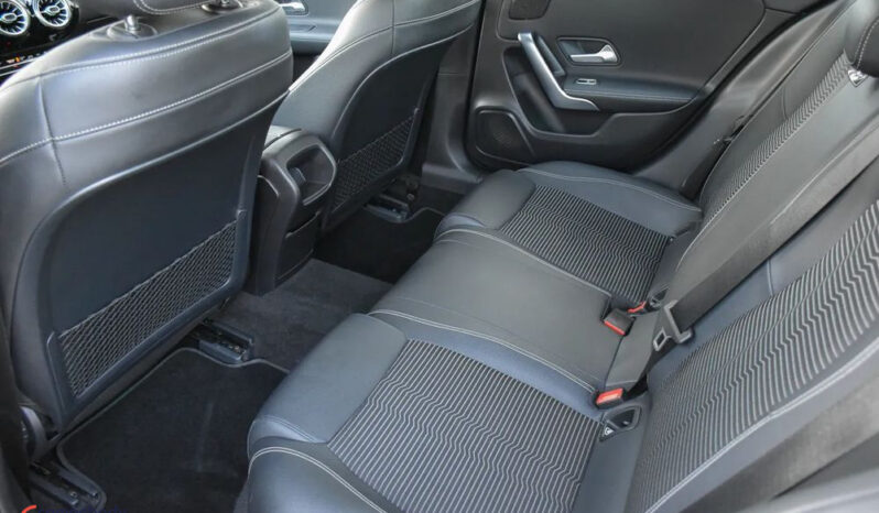 MERCEDES-BENZ Klasa A | FWD (przód) | Automatyczna | 163 KM | Czarny full