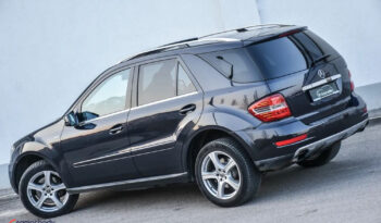 MERCEDES-BENZ ML  | 4×4 (stały) | Automatyczna | 204 KM | Czarny full