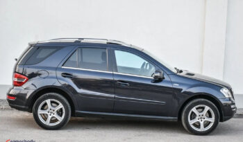 MERCEDES-BENZ ML  | 4×4 (stały) | Automatyczna | 204 KM | Czarny full
