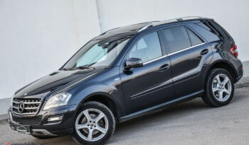 MERCEDES-BENZ ML  | 4×4 (stały) | Automatyczna | 204 KM | Czarny full