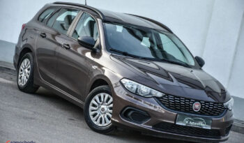 Fiat Tipo  | Fwd (Przód) | Manualna | 95 Km | Brązowy