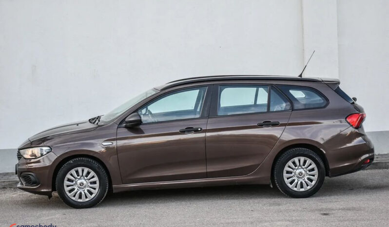 FIAT Tipo  | FWD (przód) | Manualna | 95 KM | Brązowy full