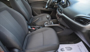 FIAT Tipo  | FWD (przód) | Manualna | 95 KM | Brązowy full