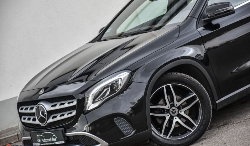 MERCEDES-BENZ GLA  | FWD (przód) | Automatyczna | 156 KM | Czarny full