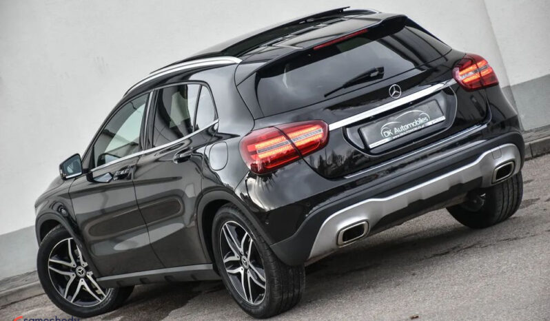 MERCEDES-BENZ GLA  | FWD (przód) | Automatyczna | 156 KM | Czarny full
