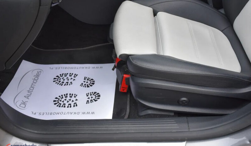 MERCEDES-BENZ CLA  | FWD (przód) | Automatyczna | 150 KM | Szary full