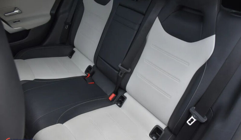 MERCEDES-BENZ CLA  | FWD (przód) | Automatyczna | 150 KM | Szary full