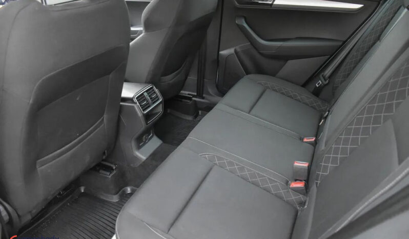 SKODA Karoq | FWD (przód) | Automatyczna | 150 KM | Biały full