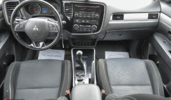 MITSUBISHI Outlander  | FWD (przód) | Manualna | 150 KM | Złoty full