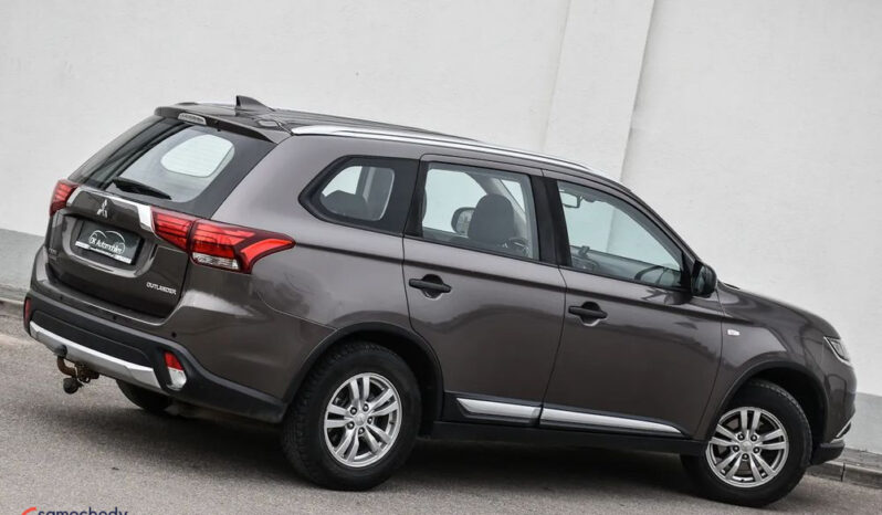 MITSUBISHI Outlander  | FWD (przód) | Manualna | 150 KM | Złoty full