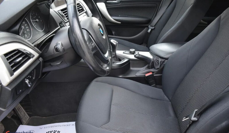 BMW Seria 1  | RWD (tył) | Manualna | 136 KM | Biały full