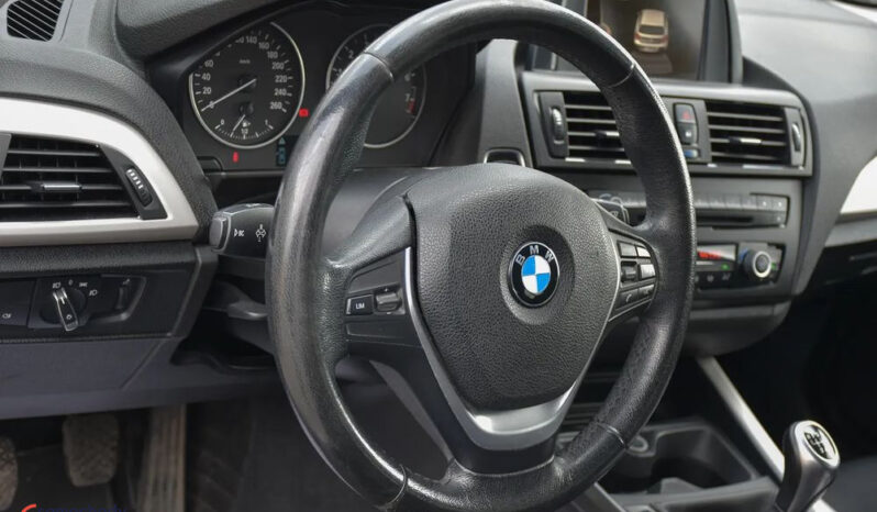 BMW Seria 1  | RWD (tył) | Manualna | 136 KM | Biały full