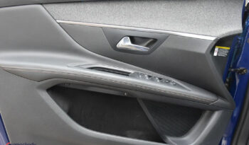 PEUGEOT 3008  | FWD (przód) | Manualna | 150 KM | Niebieski full