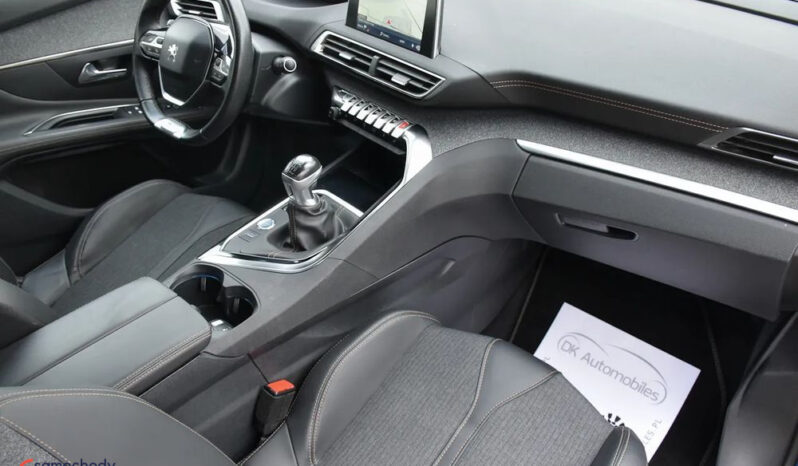 PEUGEOT 3008  | FWD (przód) | Manualna | 150 KM | Niebieski full