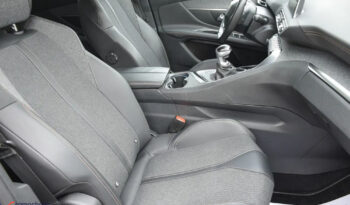 PEUGEOT 3008  | FWD (przód) | Manualna | 150 KM | Niebieski full