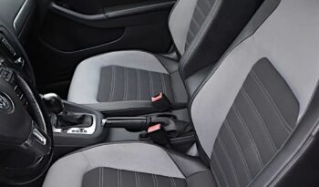 VOLKSWAGEN Jetta  | FWD (przód) | Automatyczna | 105 KM | Czarny full