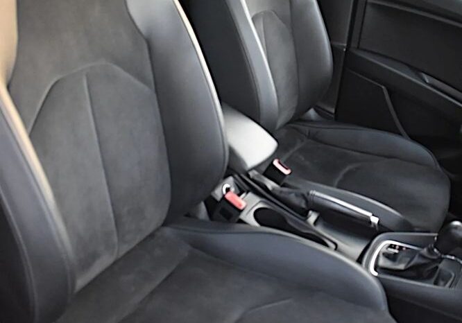 SEAT Leon  | FWD (przód) | Automatyczna | 110 KM | Biały full