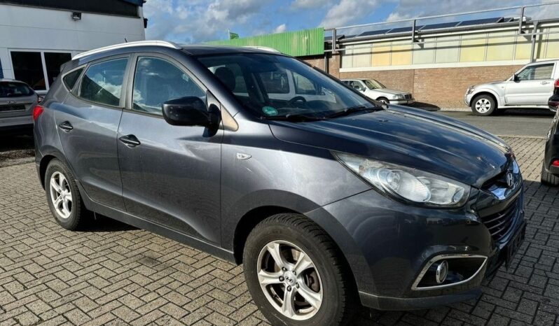HYUNDAI ix35  | FWD (przód) | Manualna | 163 KM | Szary full