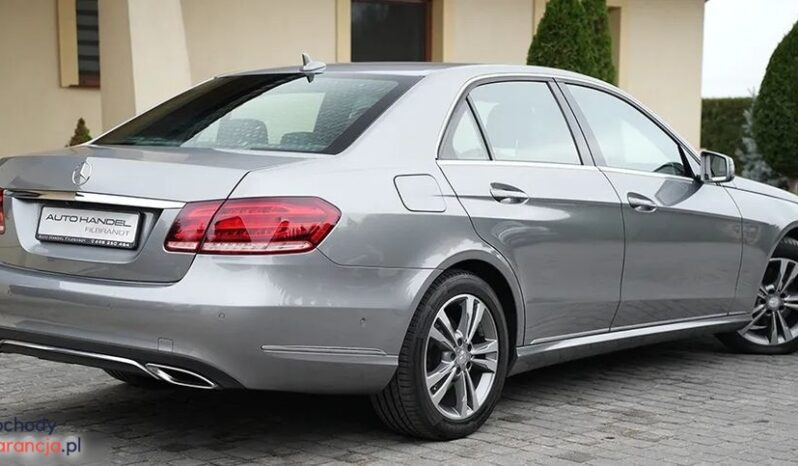 MERCEDES-BENZ E-klasse AMG | RWD (tył) | Automatyczna | 252 KM | Szary full