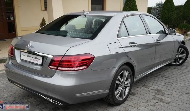 MERCEDES-BENZ E-klasse AMG | RWD (tył) | Automatyczna | 252 KM | Szary full