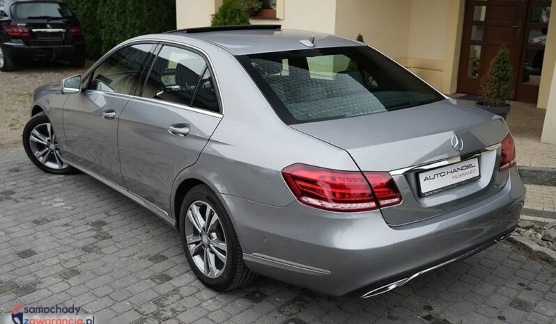 MERCEDES-BENZ E-klasse AMG | RWD (tył) | Automatyczna | 252 KM | Szary full