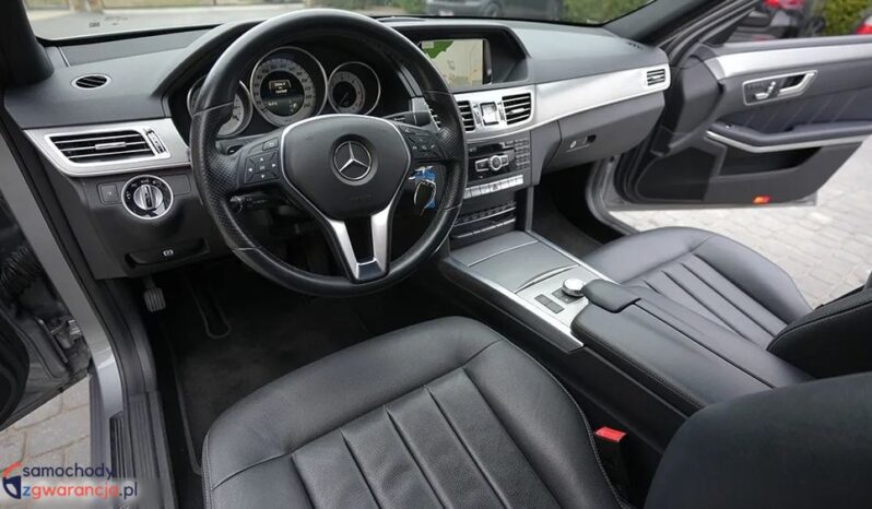 MERCEDES-BENZ E-klasse AMG | RWD (tył) | Automatyczna | 252 KM | Szary full