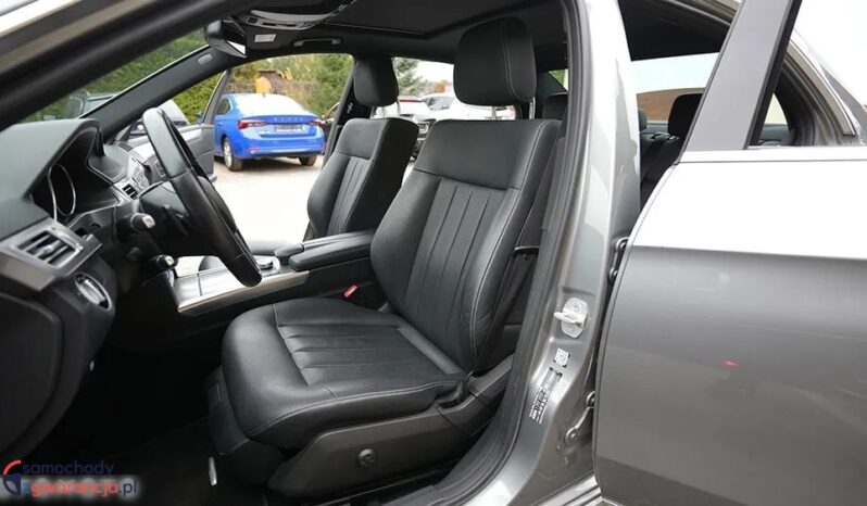 MERCEDES-BENZ E-klasse AMG | RWD (tył) | Automatyczna | 252 KM | Szary full